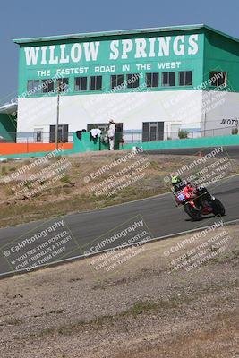 media/Apr-20-2025-AHRMA (Sun) [[393a79c373]]/Race/Group 1/Turn 4b/